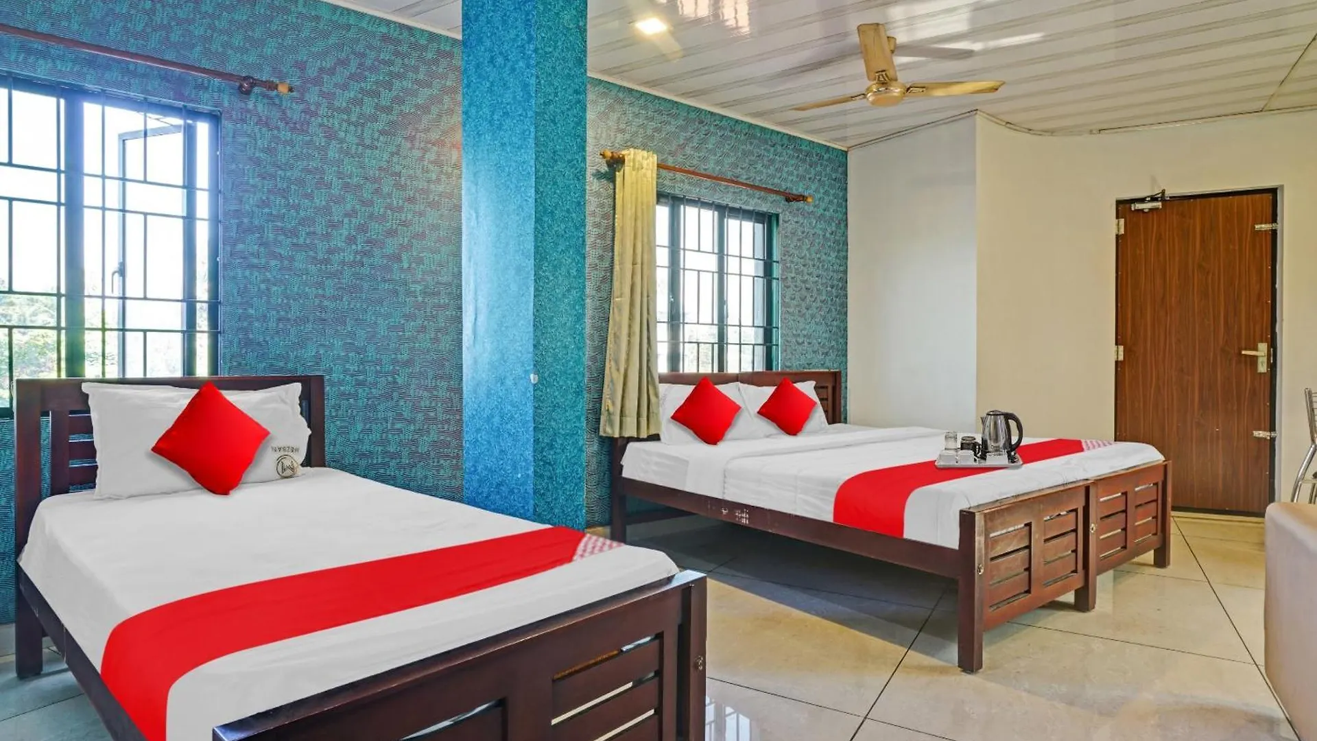 Hotel O Mezban Grand Suites Kochi