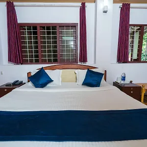 https://oyo-10262-hotel-munnar-rock.hotels-munnar.com